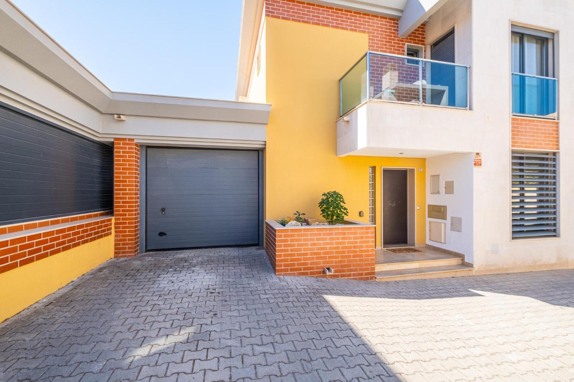 Cozy Villa With Pool And Barbecue Albufeira Exterior photo